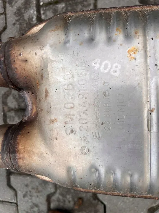 Sistema de escape completo Mercedes-Benz E550 5.5 V8 W207 A2074902721 image 8