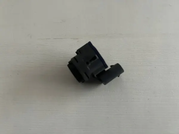 Mazda CX-30 PDC Sensor Framskärm OEM B0J7-67-UC1 image 6