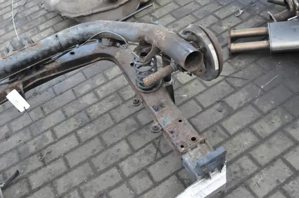 Suspension arrière Smart Roadster 452 OEM 0006640V003 image 7