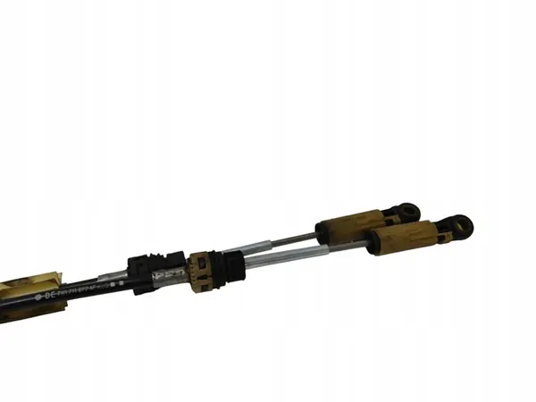 2008 Volkswagen Transporter - Caravelle T5 Vaihde-linkki 7H1711877AF image 3