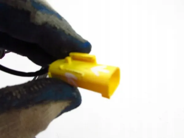 OEM 2139062201 Pyrotechnische Motorkapactuator Links/Rechts image 3