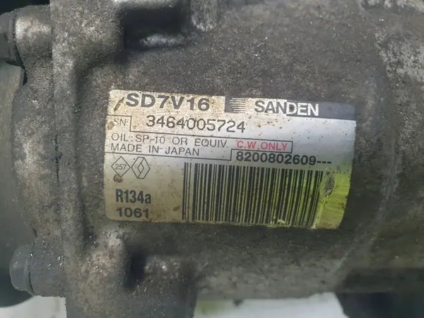 Compressore aria condizionata Dacia Logan I 1.5 DCI OEM image 4