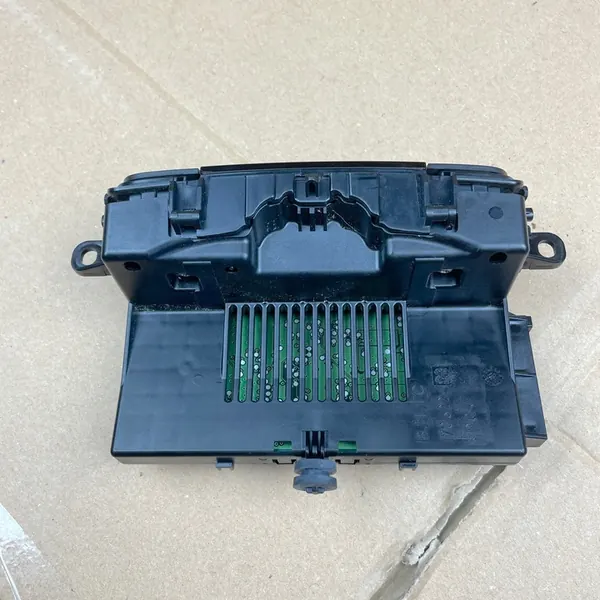 Mercedes W639 VIANO Klima Controlepaneel Achter image 8