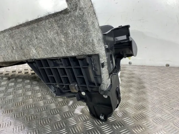 Honda HR-V Reserverad-Abdeckung OEM 84601T7AJ01020 image 5