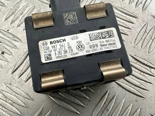 Skoda Fabia III Tutkamoduuli OEM 5Q0907561D image 7