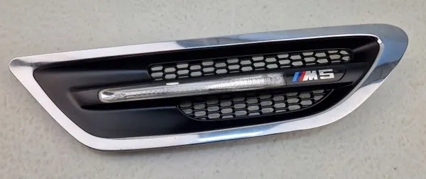 Grelha de admissão BMW 5 F10 M5 OEM 7903880 Dianteira direita image 7