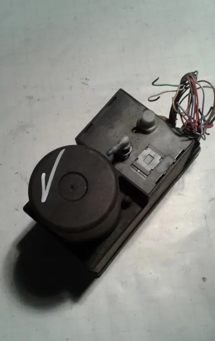Bomba de bloqueio central OEM 8L0862257 para Audi A4 B5 A3 8L image 2