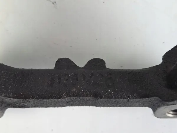 Support d'étrier de frein arrière Volvo S60 V60 III image 8