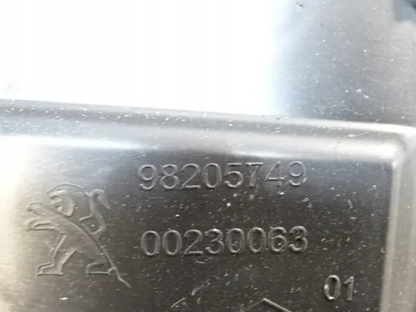 Konsolfäste OEM 98205749 för Peugeot Partner IV image 8