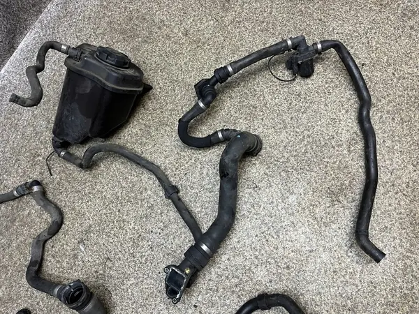 Vesijärjestelmäkokoonpano BMW X5 E70 LIFT 3.0 D N57 E71 X6 image 3