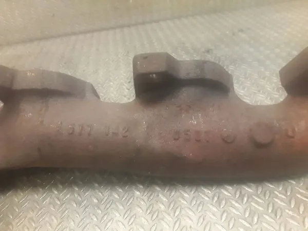 Coletor de escape Mercedes-Benz E W210 OEM MDY14883 image 4