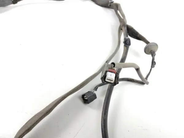 Harness de puerta Mercedes-Benz OEM 241275339R - Usado image 4