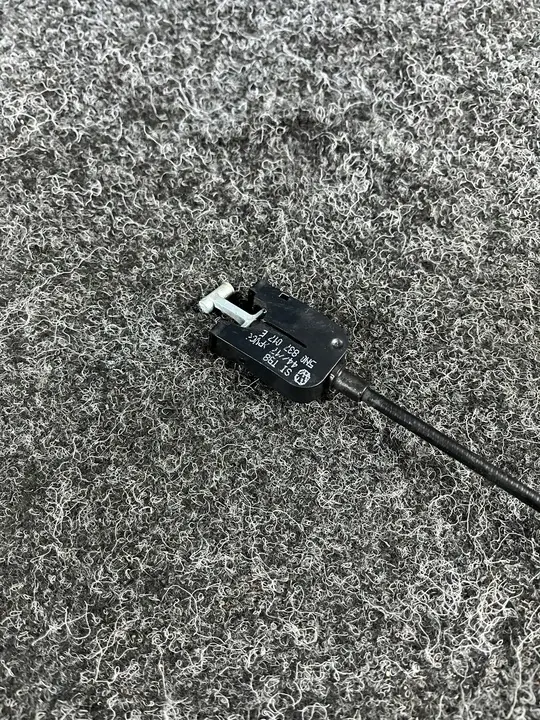 VW Audi Seat Skoda Dörrlås Höger Bak A6E5TA839016E image 3