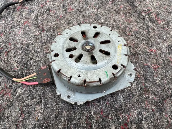 Kühlerlüftermotor Audi A8 S8 D4 OEM 4H0959455AB image 3