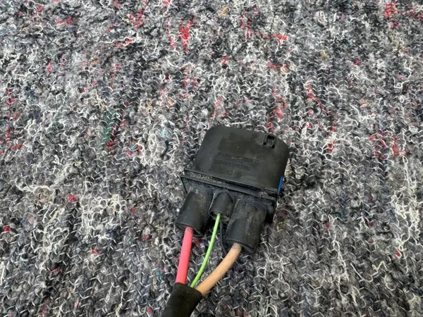 Kühlerlüftermotor Audi A8 S8 D4 OEM 4H0959455AB image 7