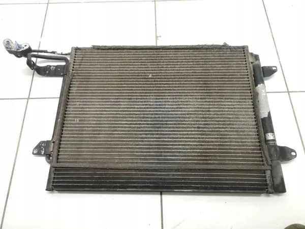 Condenseur AC VW Caddy Touran OEM 1T0820191A image 2