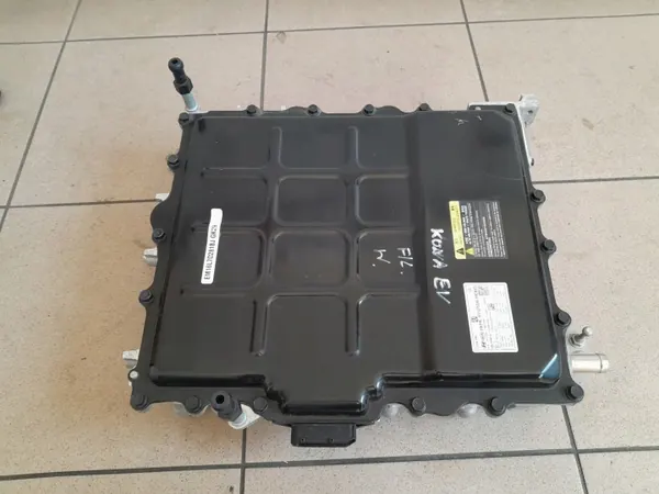 Module Chargeur Hyundai Kona 2021 Électrique OEM 36400-0E170 image 2
