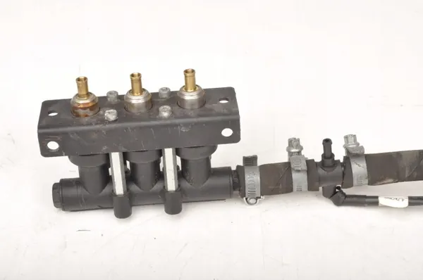 LPG-insprutningslist OEM 67R-016407 - Begagnat skick image 3