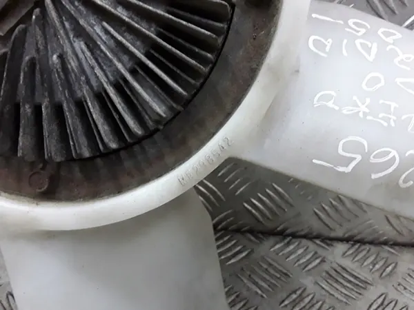 Mitsubishi Pajero Viskeuze Ventilatorkoppeling OEM ME298542 image 3