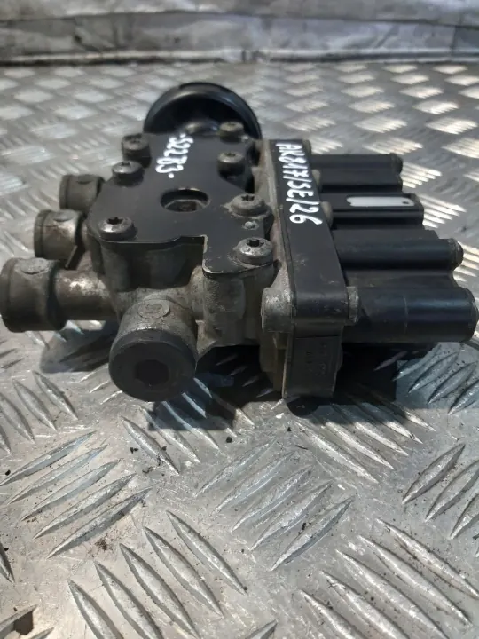 ECAS Air Suspension Valve WABCO MAN TGA 4728800300 image 4