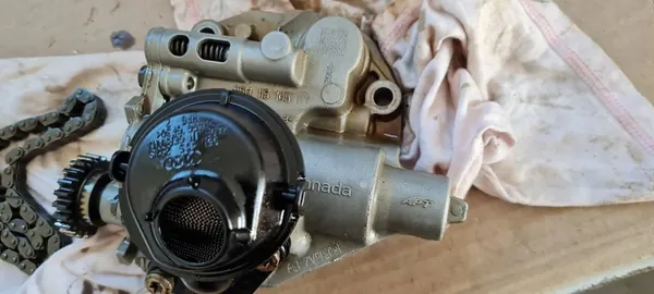 Motorolja pump Audi Q5 2.0 TFSI image 6