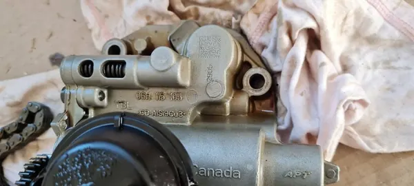 Motorolja pump Audi Q5 2.0 TFSI image 9