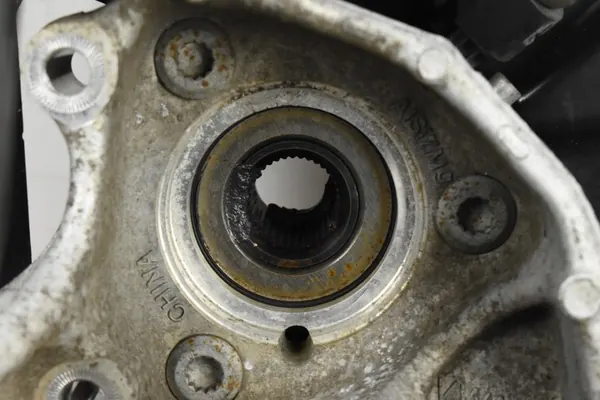 Mozzo ruota posteriore destro Skoda Kodiaq Q3 83A Tiguan II image 5