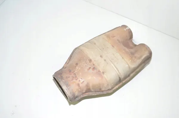 Avgastank OEM 8517667 BMW 5 GT F07 3.0L image 3