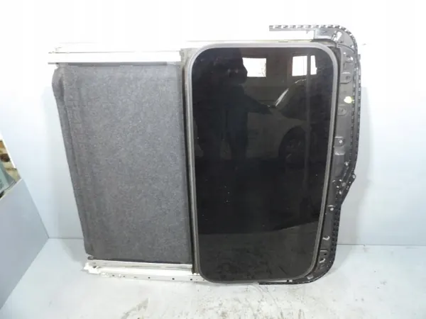 Infiniti G37 Schiebedach OEM 7704708 - Gebraucht image 2