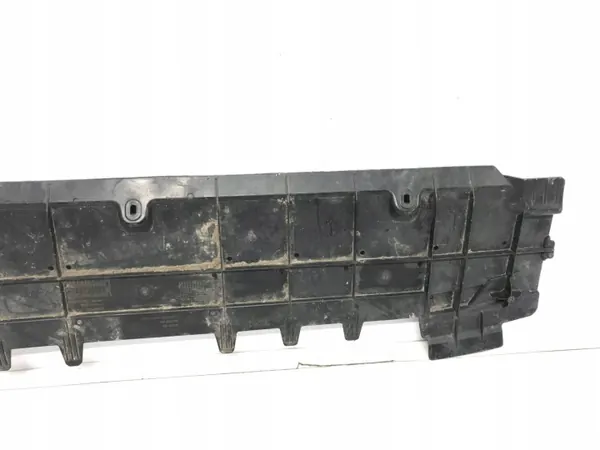 Capa para-choques dianteiro Audi Q3 OEM 83A807611 - Usado image 6