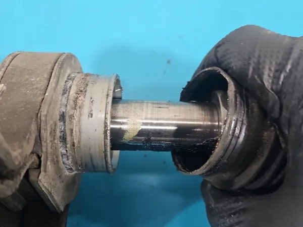 Ohjausvaihde hammastanko OEM 3C1423051S VW Passat B6:lle image 3