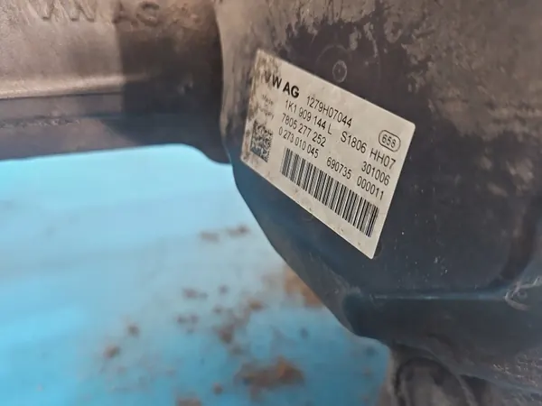 Ohjausvaihde hammastanko OEM 3C1423051S VW Passat B6:lle image 6