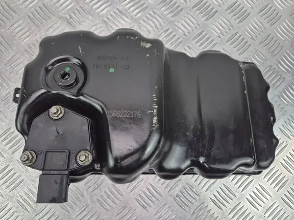 BMW F30 F20 1.6 N13B16A Oljetunna OEM 7649311 image 2