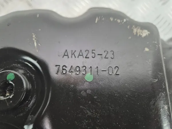 BMW F30 F20 1.6 N13B16A Oljetunna OEM 7649311 image 8