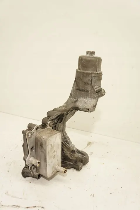 Oljefilterbas Opel Antara 2.2 CDTI 96868256 image 4