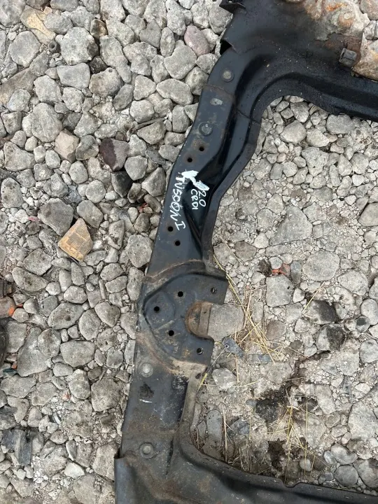Travesaño suspensión delantera OEM MEFJUU - Hyundai Tucson I image 4