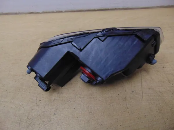 Farol Halógeno Esquerdo VW Polo V 6C 6C0941661G image 10