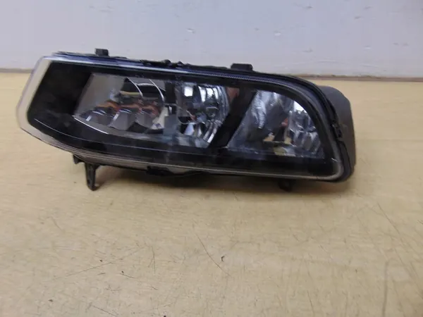 Farol Halógeno Esquerdo VW Polo V 6C 6C0941661G image 4