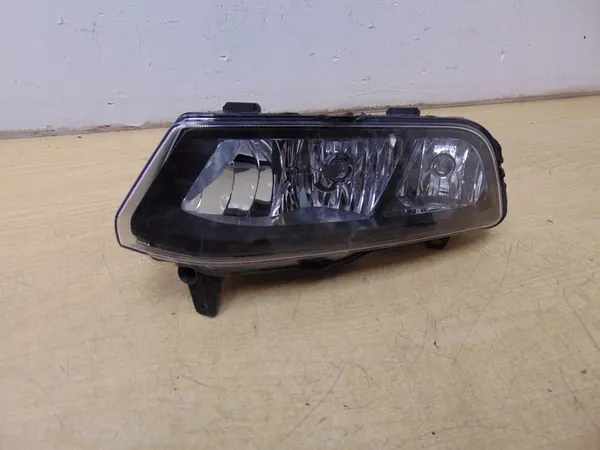 Farol Halógeno Esquerdo VW Polo V 6C 6C0941661G image 5