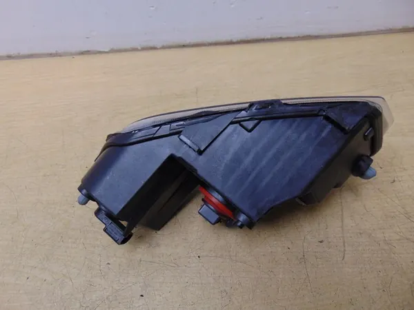 Farol Halógeno Esquerdo VW Polo V 6C 6C0941661G image 9