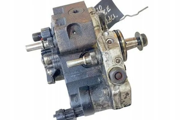 Brandstofpomp RENAULT ESPACE III 2.2L diesel 8200613055 image 4