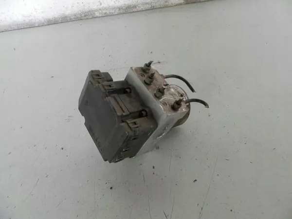 POMPE ABS SUZUKI WAGON R+ 00-06 5D FL OEM 0450-0194 image 3