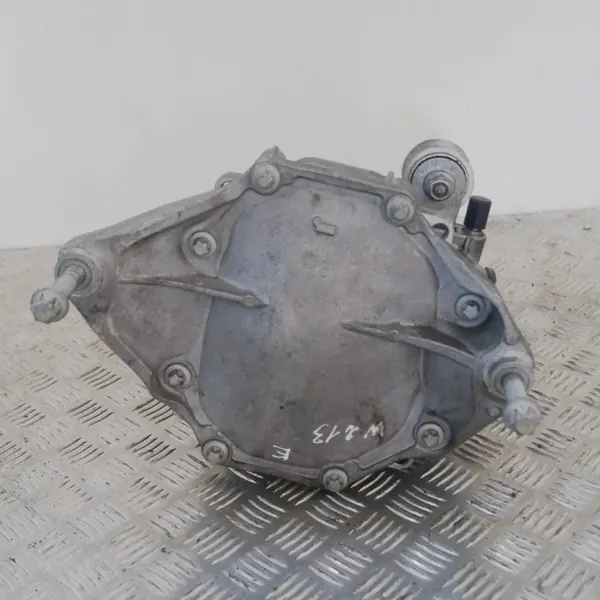 Redutor traseiro Mercedes-Benz E (W213) A2133510008 image 3