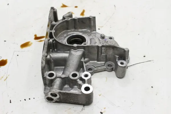 Pompe à huile d'occasion OEM 04E115105AT pour VW T-Roc 1.0 TSI image 10