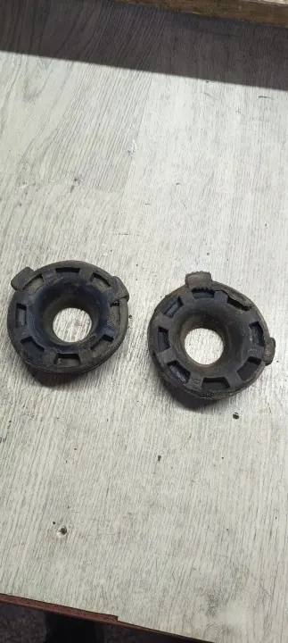 Assento de mola Renault OE 7700416162 Traseiro - Usado image 2