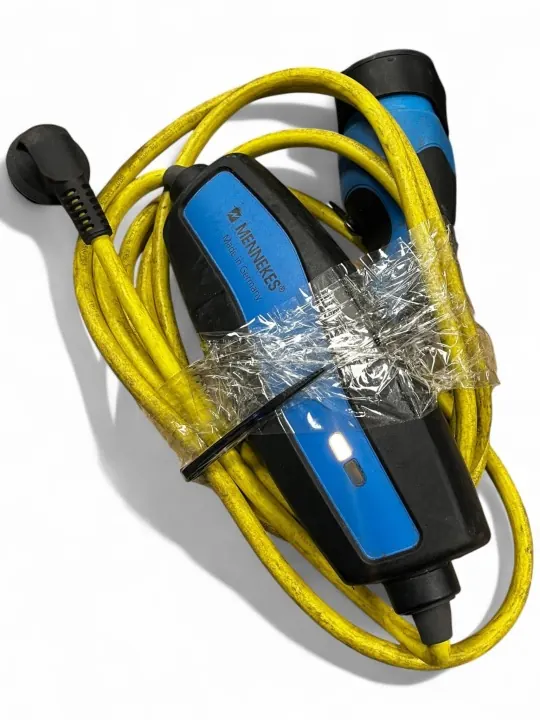 Nissan LEAF I ZE0 Autoladegerät OEM 32208591XC image 2