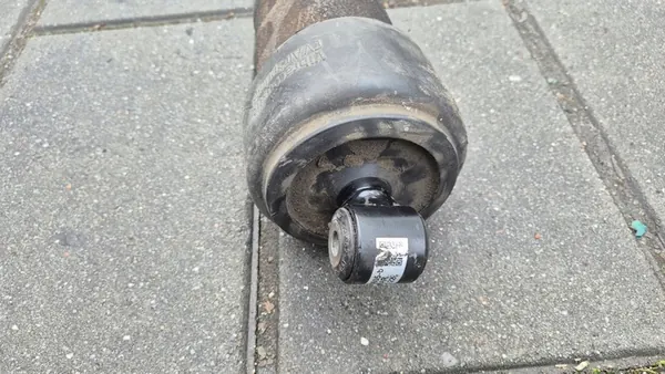 Amortisseur de cabine MAN TGX TG3 85.41722-6071 image 4