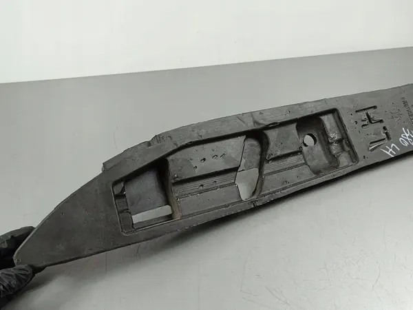 Isolation d'aile Maserati Levante 2018 image 5