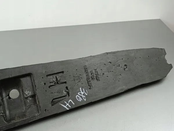 Isolation d'aile Maserati Levante 2018 image 6