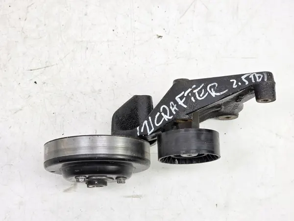 VW CRAFTER 2.5 TDI Fäste 076145169A image 6